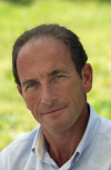 http://etienne.chouard.free.fr/Europe/Etienne_Chouard_153x100.jpg